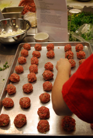 meatlballs on sheetpan